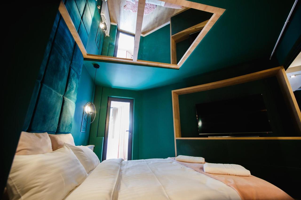 Green Velvet City Retreat ออราแด ภายนอก รูปภาพ