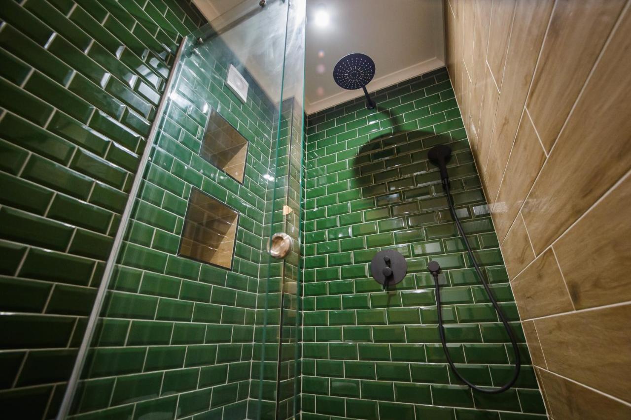 Green Velvet City Retreat ออราแด ภายนอก รูปภาพ