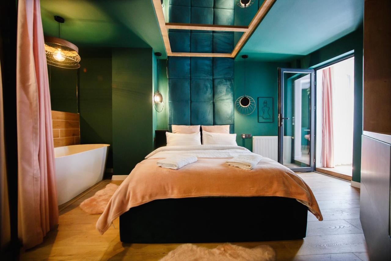 Green Velvet City Retreat ออราแด ภายนอก รูปภาพ